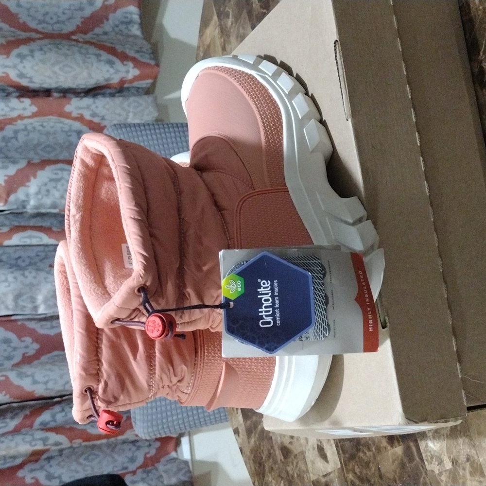 Hunter Pink Winter Boots - Picture 6 of 9